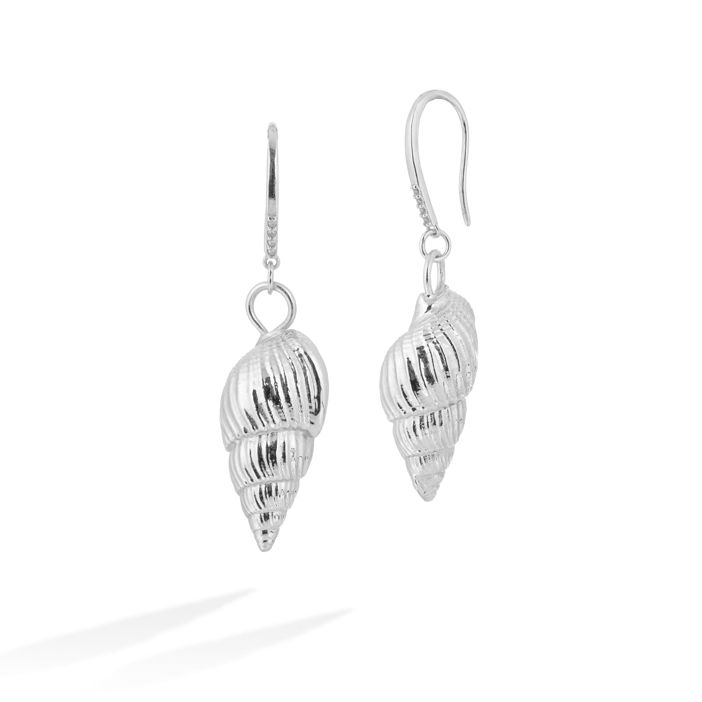Brinco Concha Caracol Anzol com Zirconia